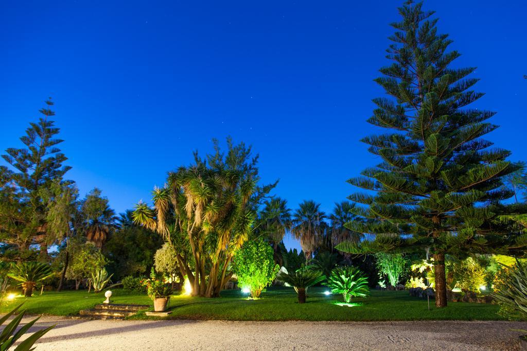 Rosmarino Park Ito83084B59Cp6Px5J Villa Sant'Agata di Militello Exterior photo
